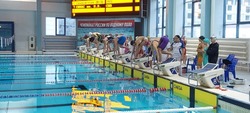 Знаменские пловцы достойно представили город на соревнованиях в Астрахани