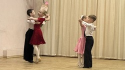 В детской школе искусств Знаменска посвятили праздник вальсу 