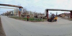 Коммунальщики продолжают уборку Знаменска 