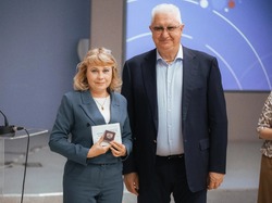 В Астрахани наградили педагога знаменского вуза  