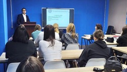 Знаменские первокурсники получили студенческие билеты