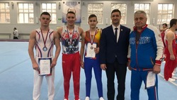 Знаменские гимнасты успешно выступили на окружных соревнованиях