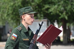 Военнослужащие 4-го ГЦМП весеннего призыва присягнули на верность Родине
