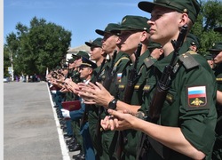 В Знаменске состоялась массовая летняя военная присяга 