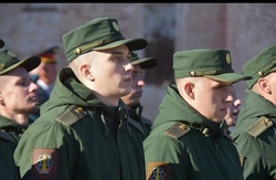 В Знаменске наградили солдат-срочников