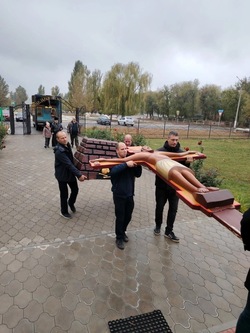 В храм Знаменска привезли Годеновский  крест
