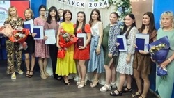 Выпускники филиала АГУ в Знаменске получили дипломы 