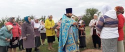  В Капустином Яре состоялся крестный ход к месту бывшего Покровского храма