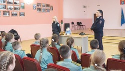 Знаменские полицейские проводят профилактические мероприятия со школьниками