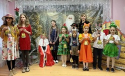 Юные знаменцы поставили новогодний спектакль 