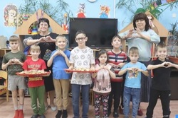 Дети подарили тепло родного дома бойцам СВО