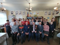 С подростками Капустина Яра провели патриотические мероприятия