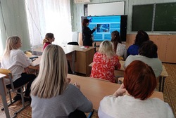 Председатель «Движения первых» в Знаменске провела встречу с учителями 