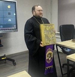 В Знаменске продолжают говорить о православной литературе 