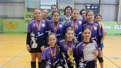 Знаменские спортсменки стали призерами волейбольного турнира