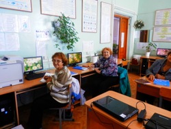 Пенсионерка из Знаменска стала одним из победителей конкурса компьютерной грамотности