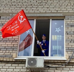 В Знаменске развеваются флаги Победы