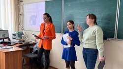 Активисты филиала АГУ в Знаменске провели профориентационное мероприятие 