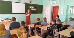 Знаменских школьников познакомили с творчеством российских писателей
