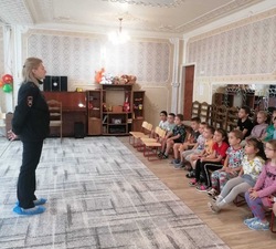 В детском саду Знаменска говорили о безопасности 