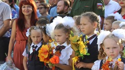 В Знаменске прошли первые школьные линейки
