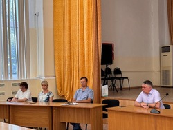 Глава Знаменска дал указание привести в порядок аллею на Янгеля