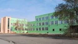 Ремонт школы в Знаменске продолжается