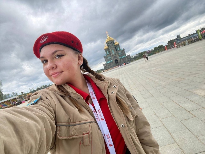 Знаменская школьница вошла в состав астраханской делегации на всероссийском форуме