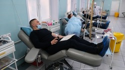 Депутаты Думы Астраханской области стали донорами крови