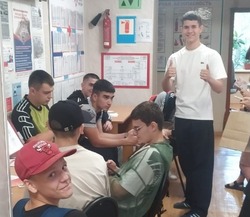 В Центре занятости Знаменска прошла ярмарка вакансий для молодежи