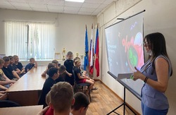 Со школьниками Знаменска говорили о финансовой безопасности 