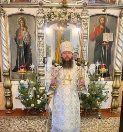 В храме села Капустин Яр прошла архиерейская служба 