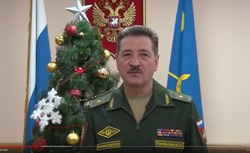 Знаменцев поздравил командир центрального межвидового полигона