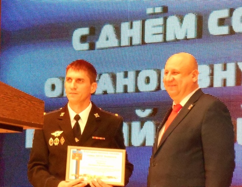 Полицейские Знаменска получили заслуженные награды
