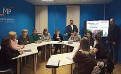 Первокурсники филиала АГУ Знаменска стали участниками круглого стола 