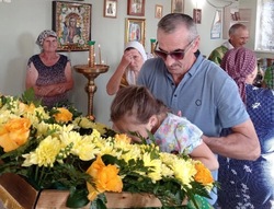 В храме села Пологое Займище отметили престольный праздник