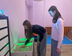 Молодежь Знаменска побывала в детском саду, где занимаются с особенными детьми 