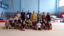 В детско-юношеской спортивной школе Знаменска прошла встреча с чемпионом ММА